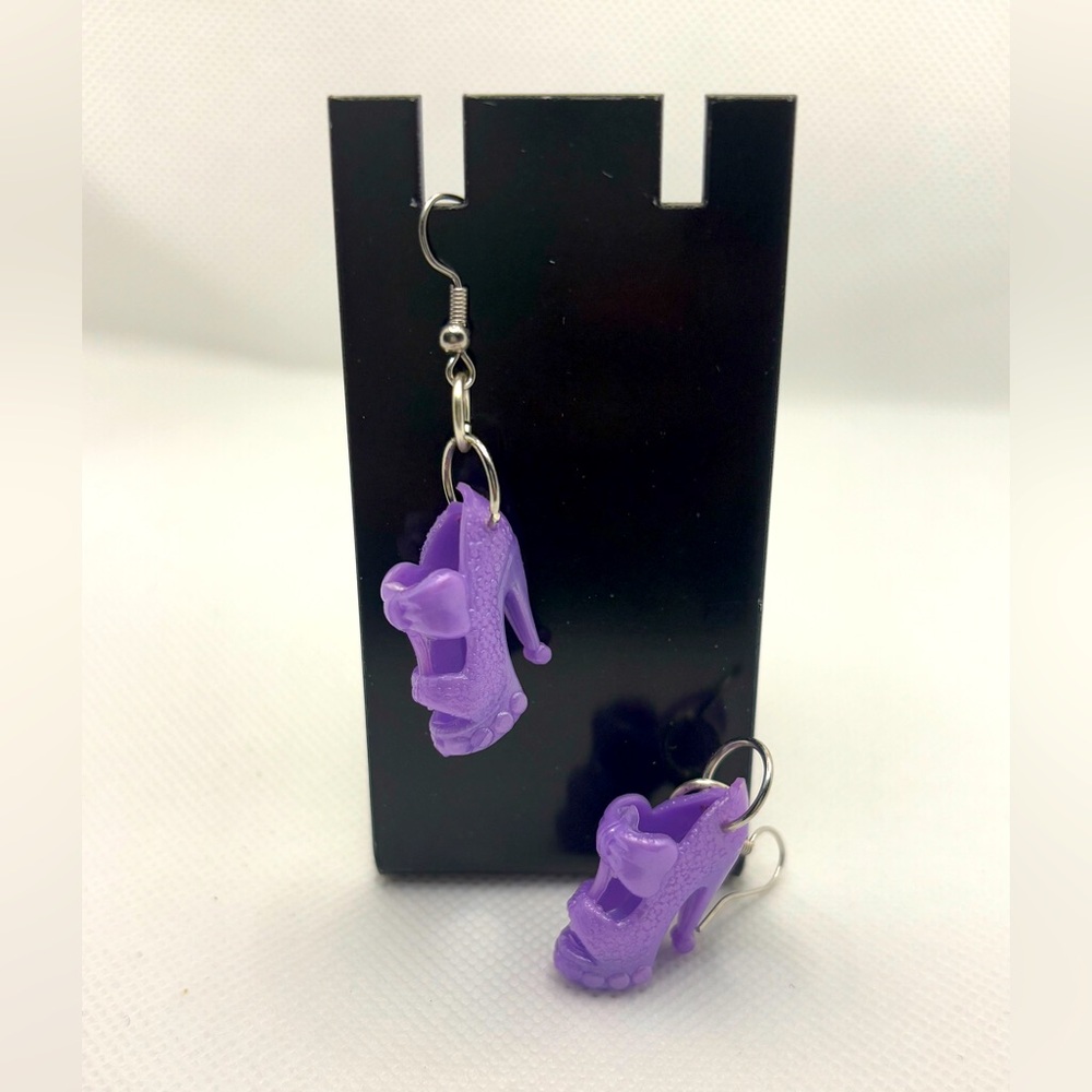 Handmade Barbiecore/Barbie purple high heel earrings
